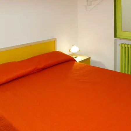 Borgo Delle Mimose 350s *